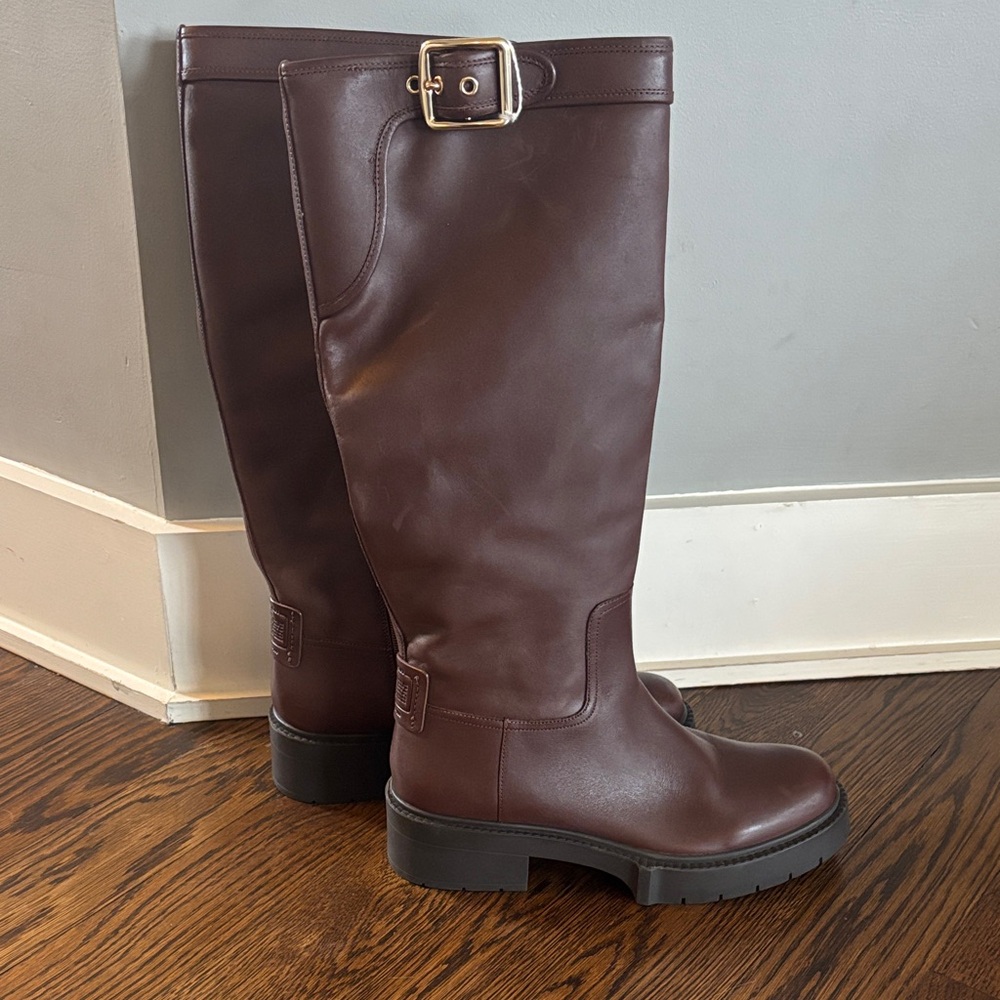 Coach 9.5 brown tall riding boots with gold buckle